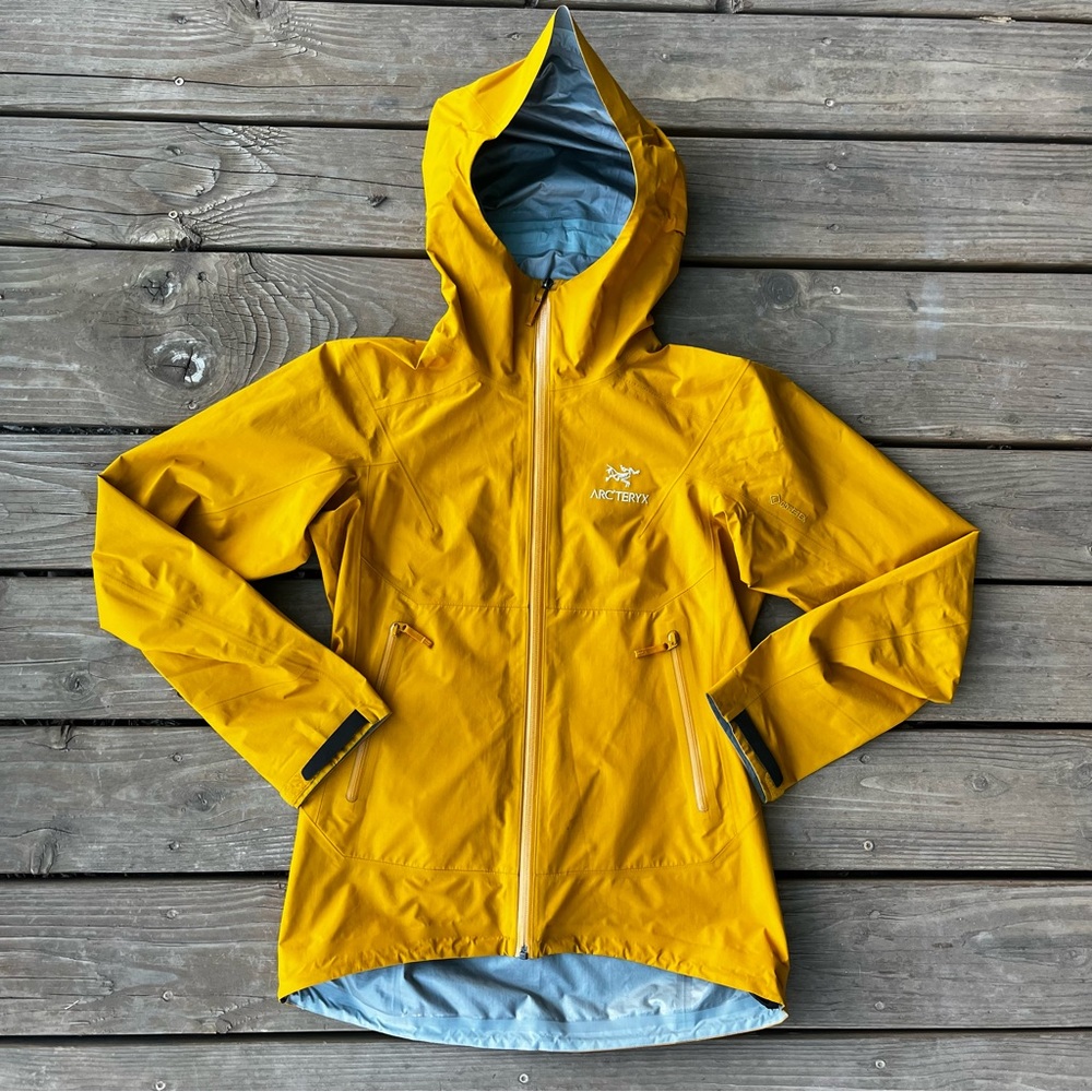 Arc’teryx Gore-Tex Shell